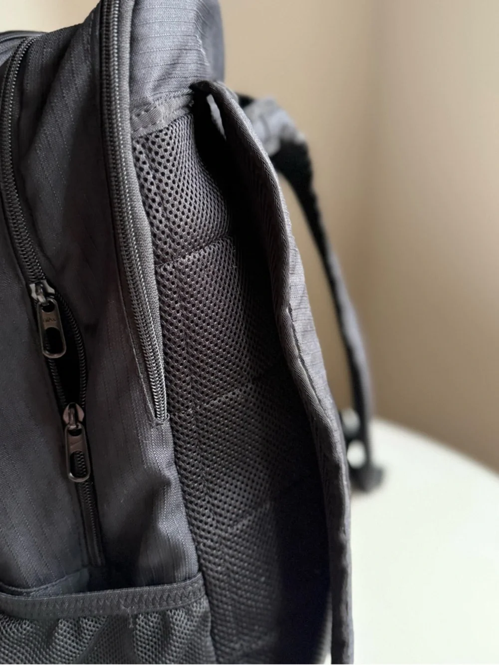 Nike Backpack Tuxedo Thunder Peifer 16 Swoosh Size 18